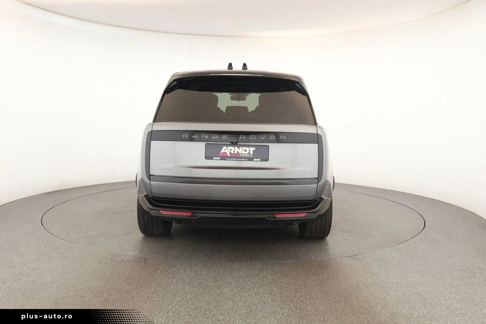 LAND ROVER Range Rover P550e Autobiography SHADOW Pano 22