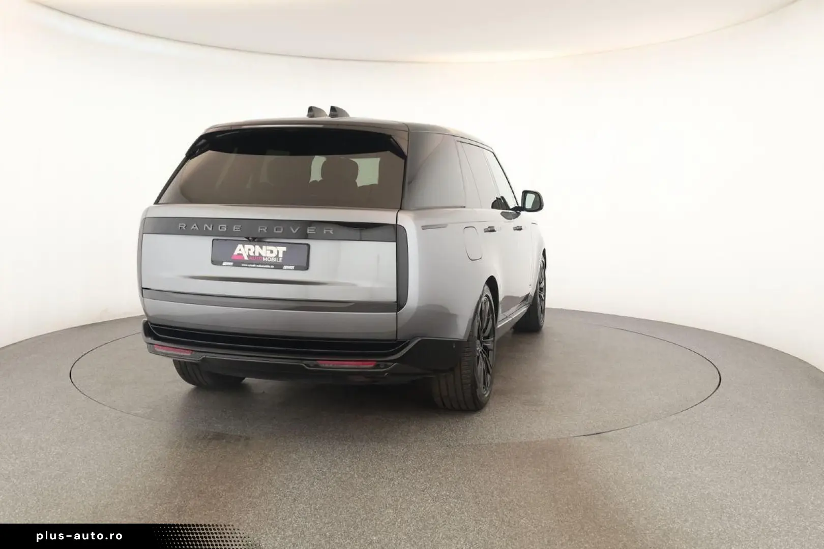 LAND ROVER Range Rover P550e Autobiography SHADOW Pano 22