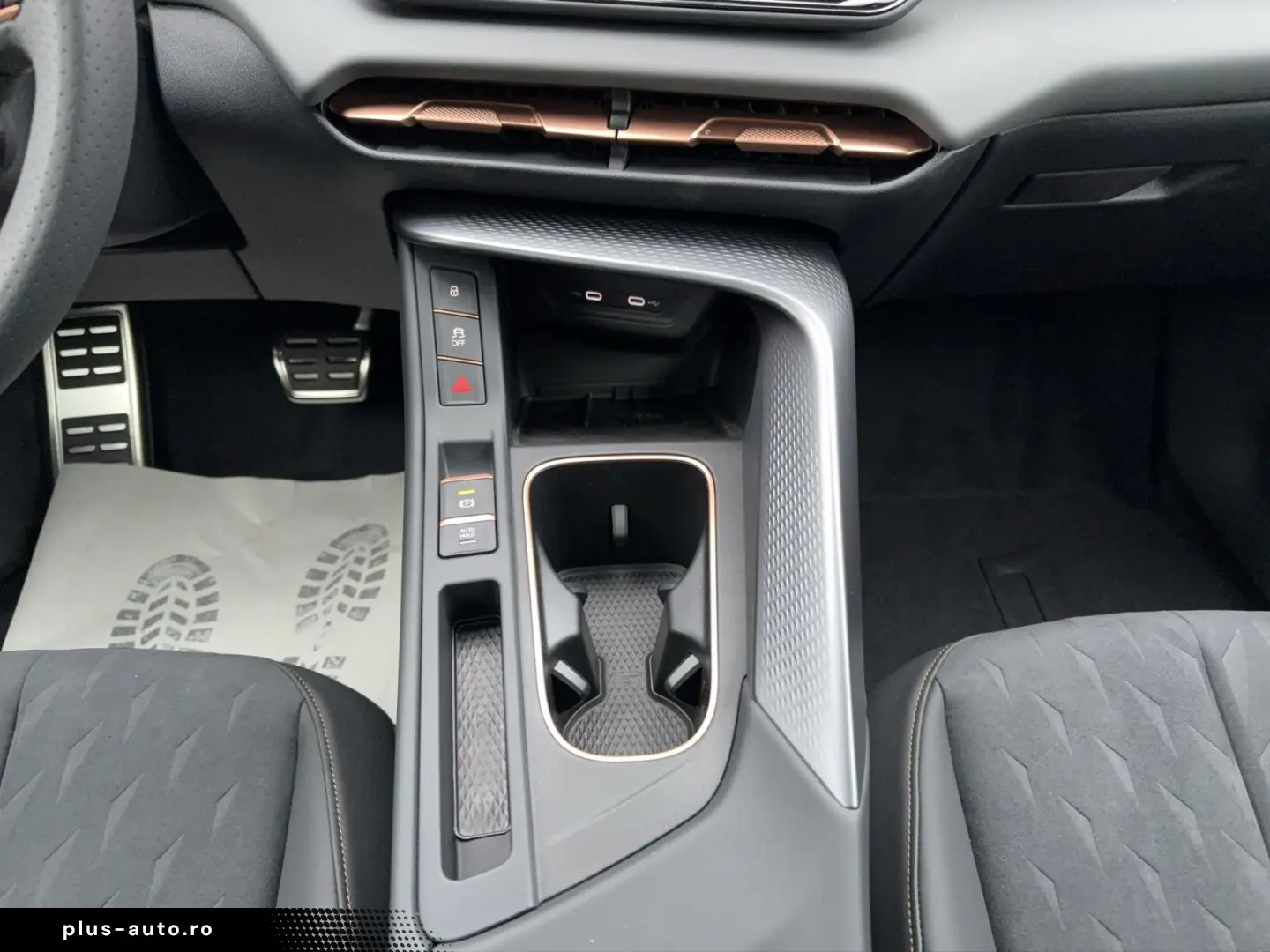 CUPRA Terramar VZ 2.0 TSI 4Drive AKEBONO MATRIX PANO