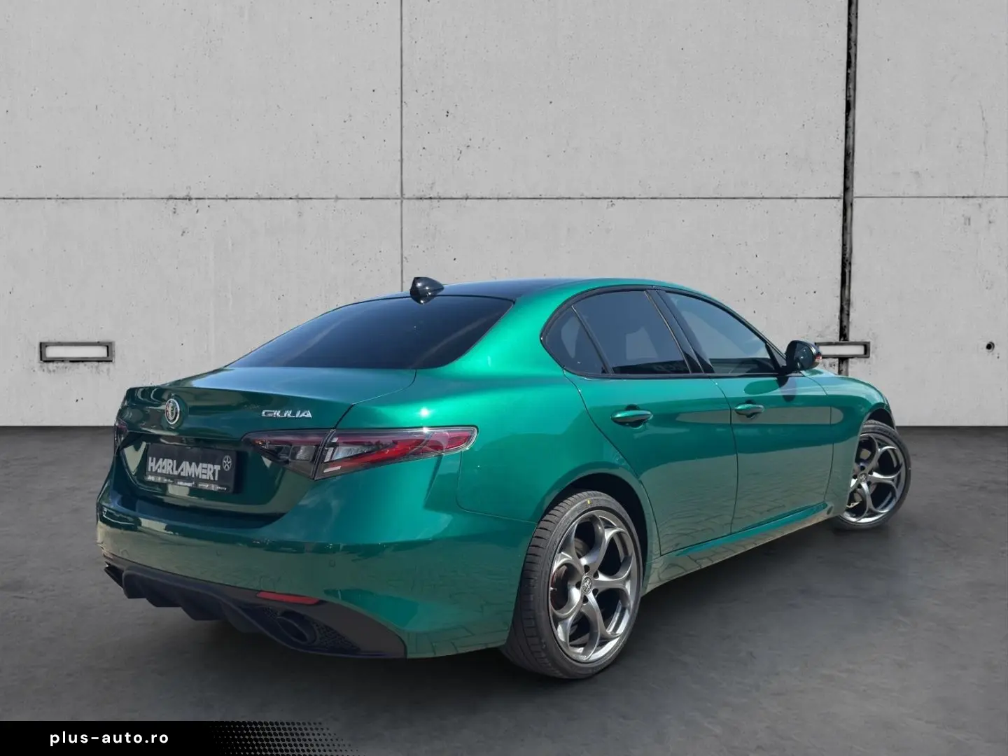 ALFA ROMEO Giulia Tributo Italiano Q4 SPEZIALLACK GARANTIE