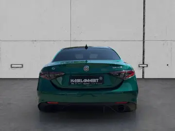 ALFA ROMEO Giulia Tributo Italiano Q4 SPEZIALLACK GARANTIE