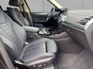 BMW X3 xDrive30e HYBRID Faruri LASER  Camera 360  jante 19