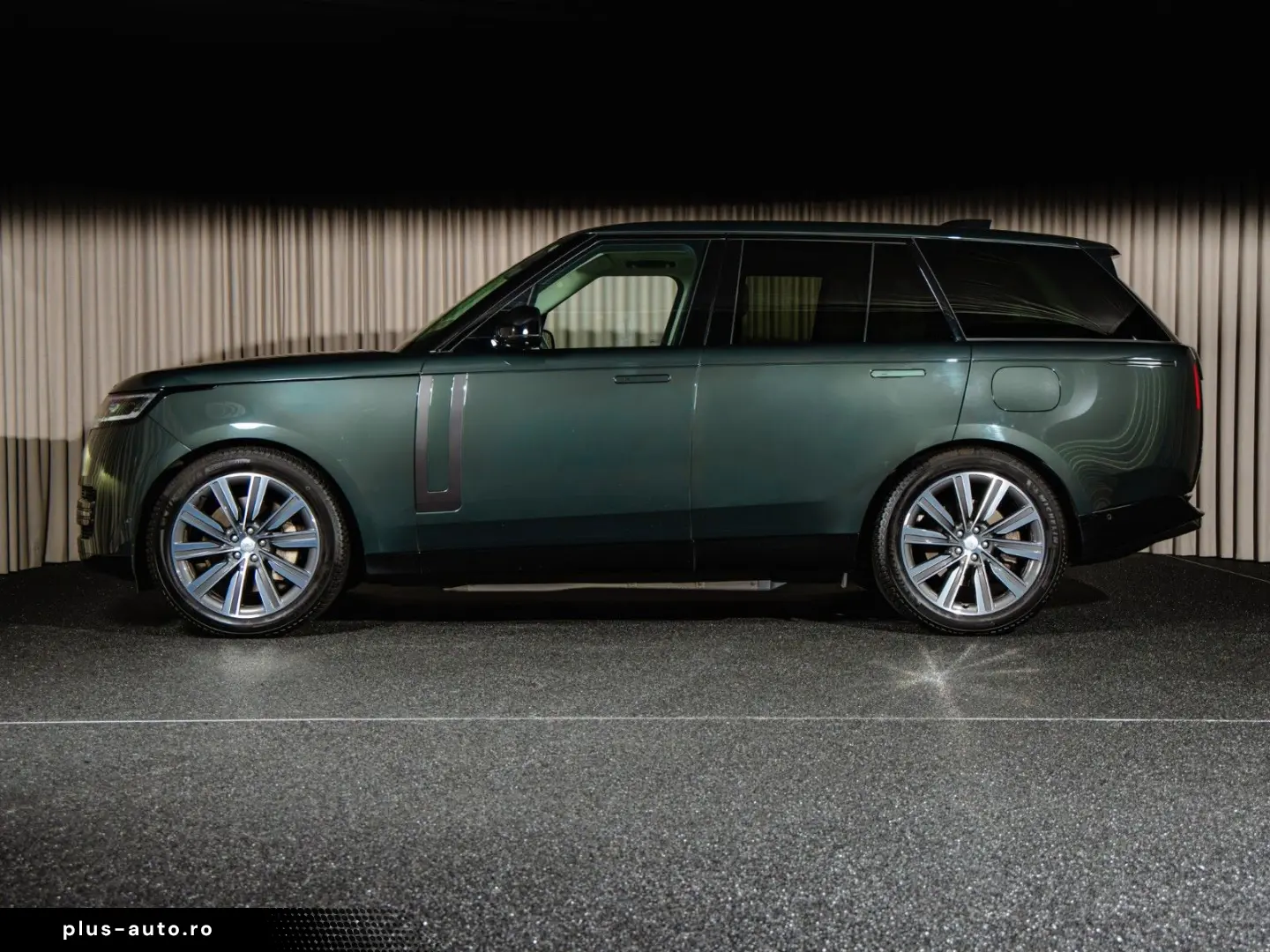 LAND ROVER Range Rover P440e HSE Dynamic  Pano  HU  Digital