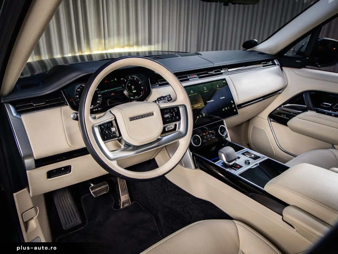 LAND ROVER Range Rover P440e HSE Dynamic  Pano  HU  Digital
