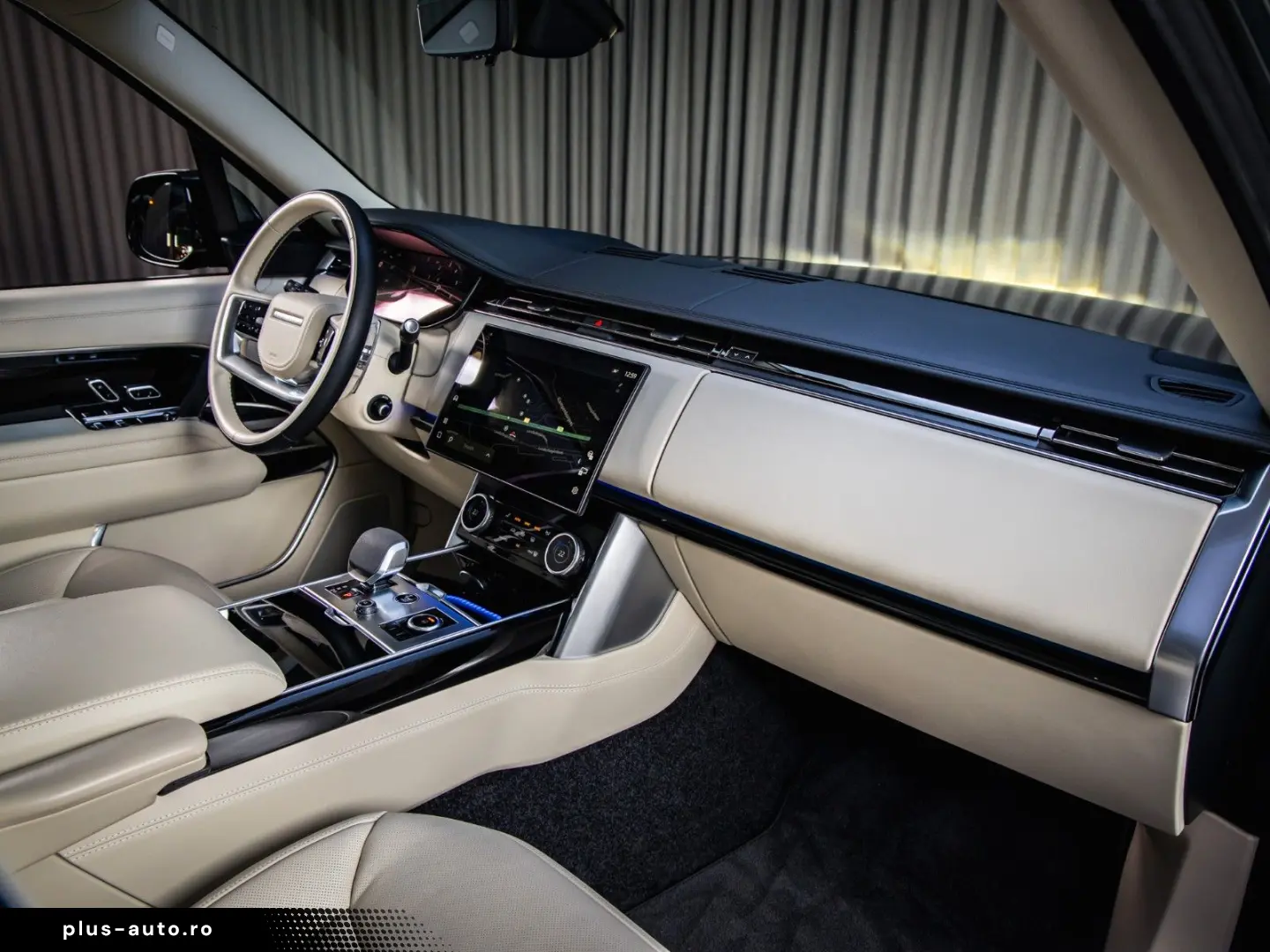 LAND ROVER Range Rover P440e HSE Dynamic  Pano  HU  Digital