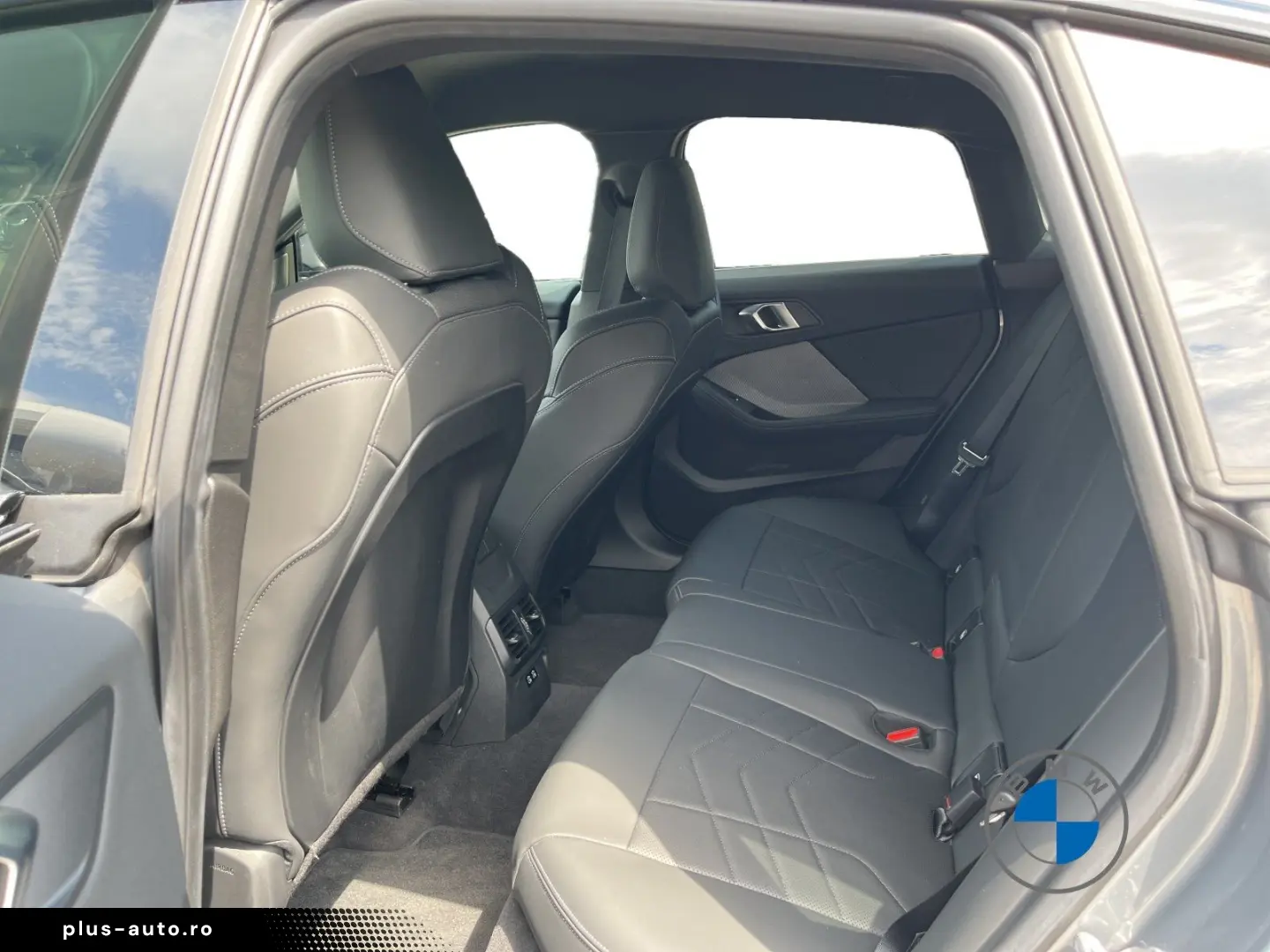 BMW M235 xDrive M Sport 19  Massage Lenkradhzg.