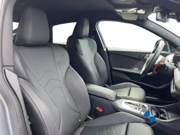 BMW M235 xDrive M Sport 19  Massage Lenkradhzg.
