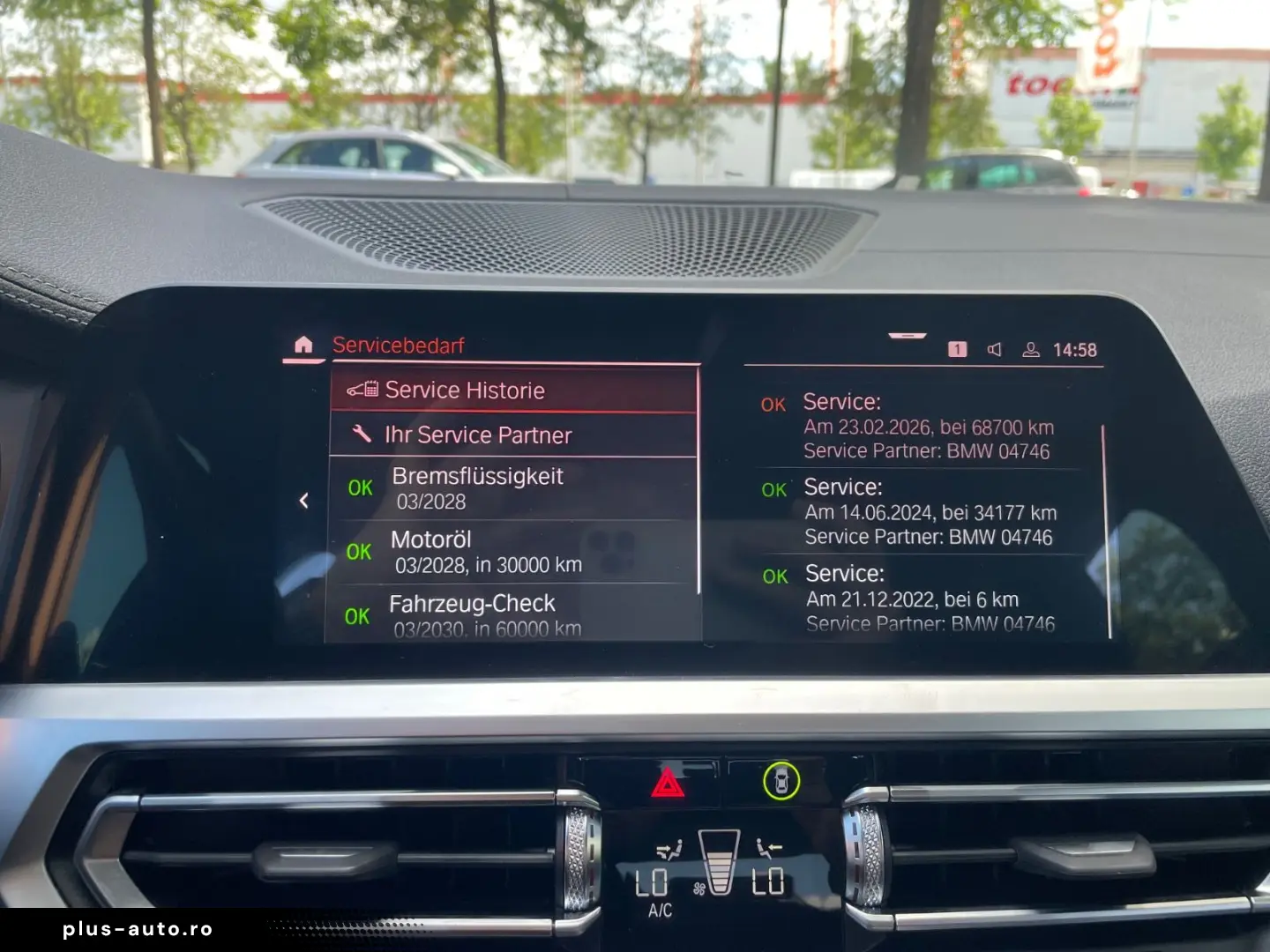 BMW 430 Gran Coupe d xD MSport Glassdach Head Stand