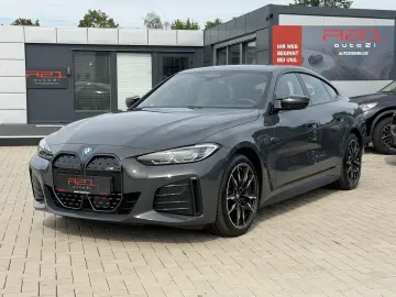 BMW i4 M50 xDrive 360  H&K HUD Schiebedach Parken