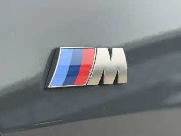 BMW i4 M50 xDrive 360  H&K HUD Schiebedach Parken