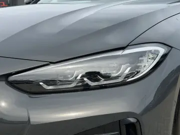 BMW i4 M50 xDrive 360  H&K HUD Schiebedach Parken