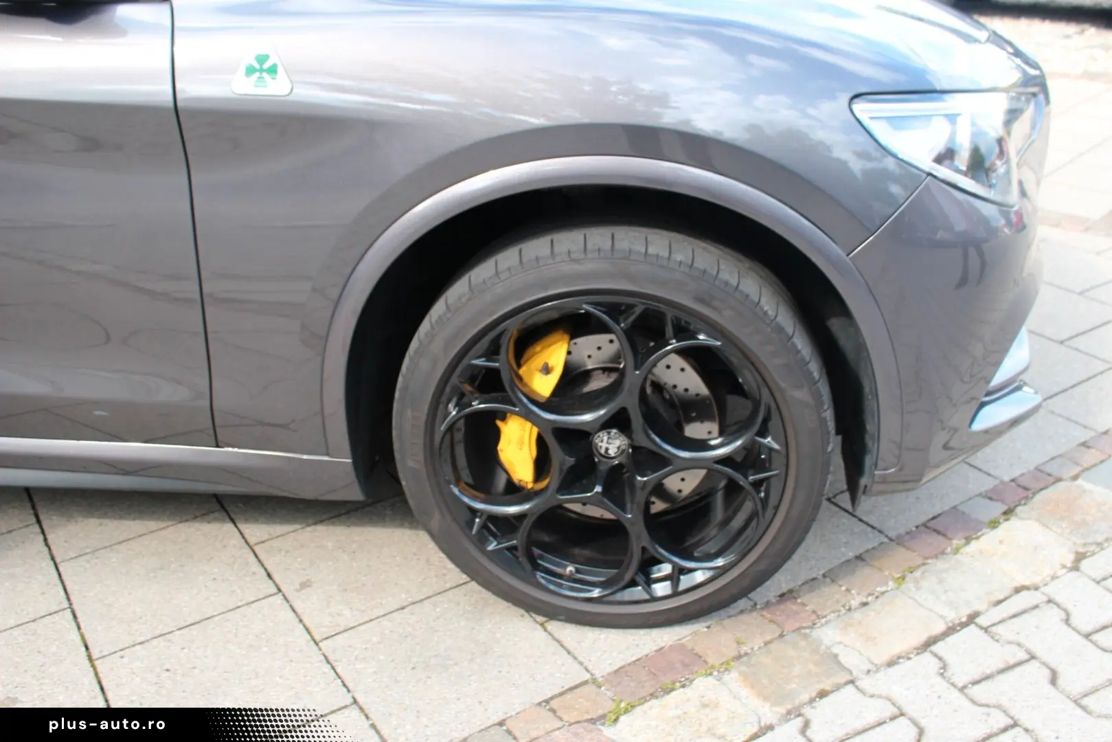 ALFA ROMEO Stelvio Quadrifoglio Q4 21 Prototipo Pano