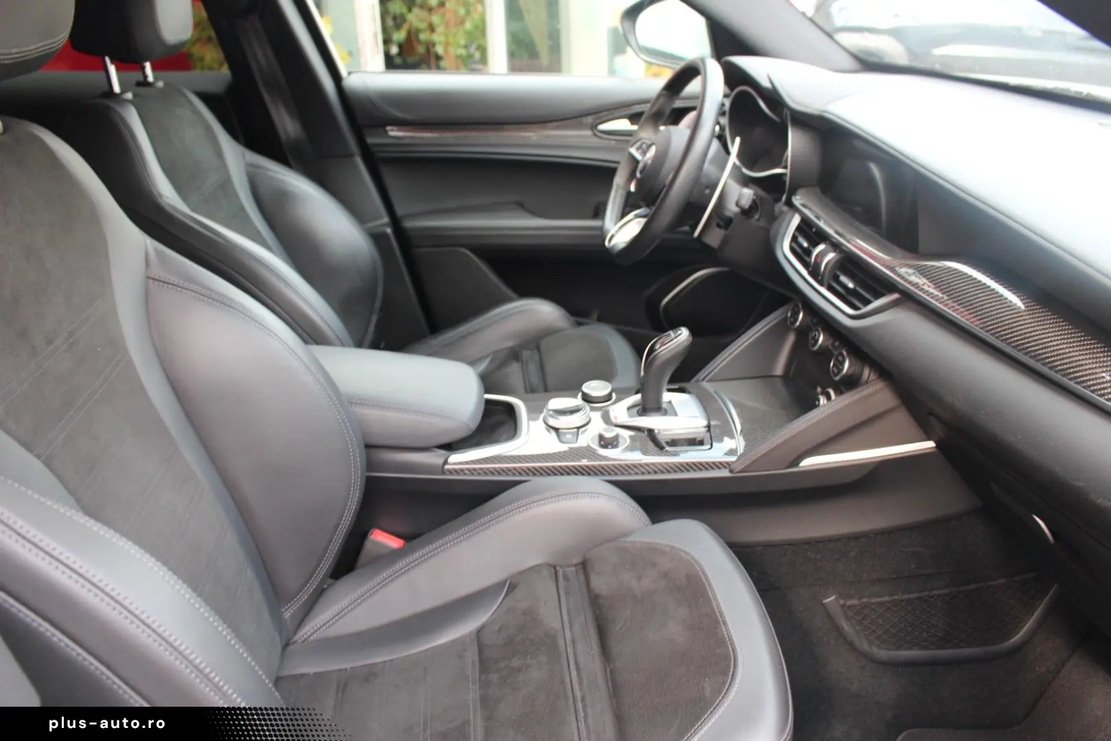 ALFA ROMEO Stelvio Quadrifoglio Q4 21 Prototipo Pano