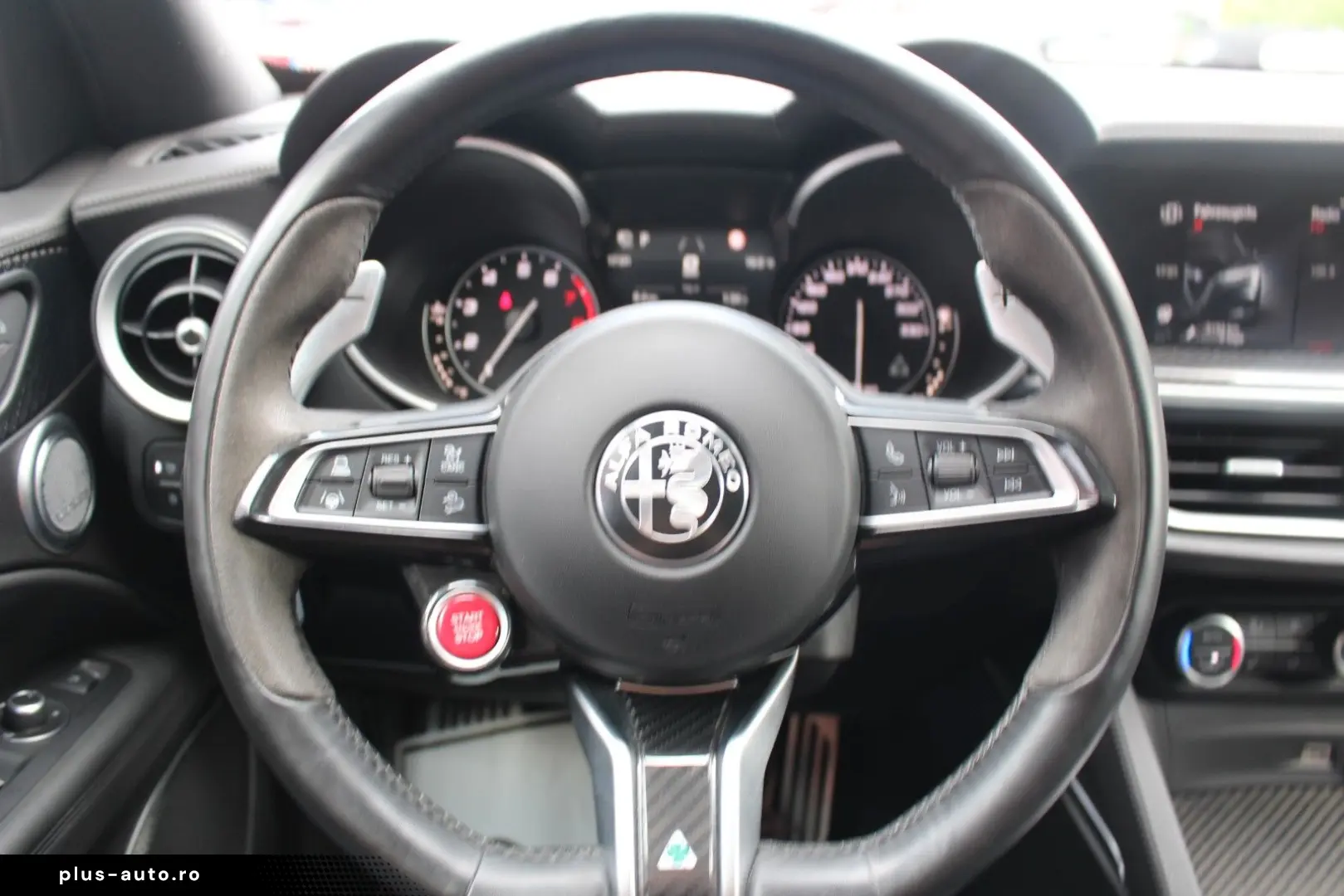 ALFA ROMEO Stelvio Quadrifoglio Q4 21 Prototipo Pano