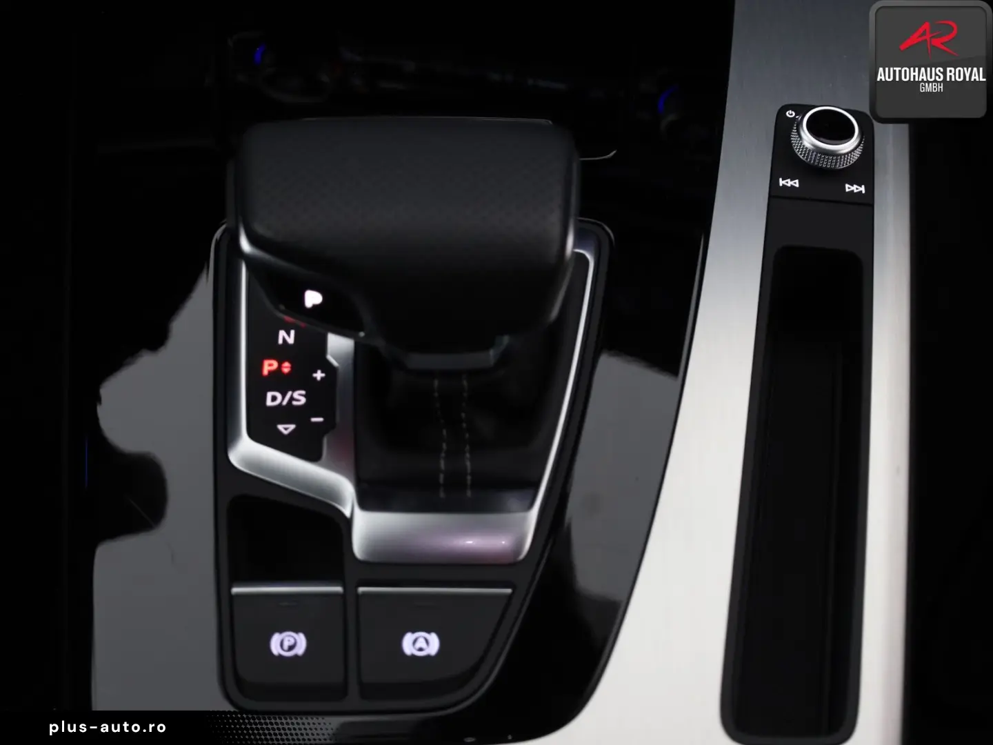AUDI Q5 50 TFSI e Quattro S Line Faruri Matrix LED