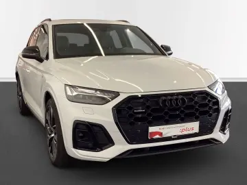 AUDI Q5 S line 40TDI qua. Matrix Interieur S Schwarz