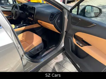 LEXUS NX 350h Luxury Line Head-up LED 360