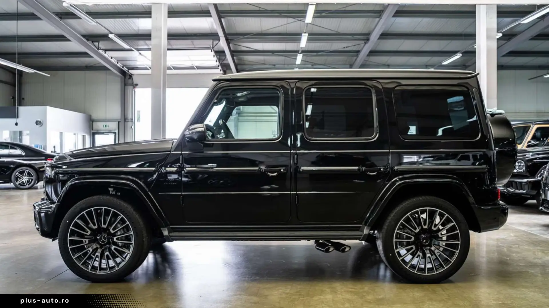 Mercedes-Benz G 63 AMG MY 2027   ORANGE Leather   A22