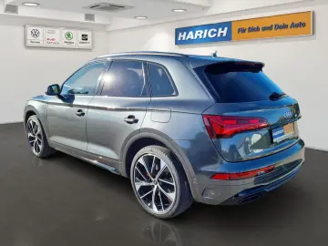 AUDI Q5 2.0TFSIe 50 quattro S line B&O Matrix 21  CAR