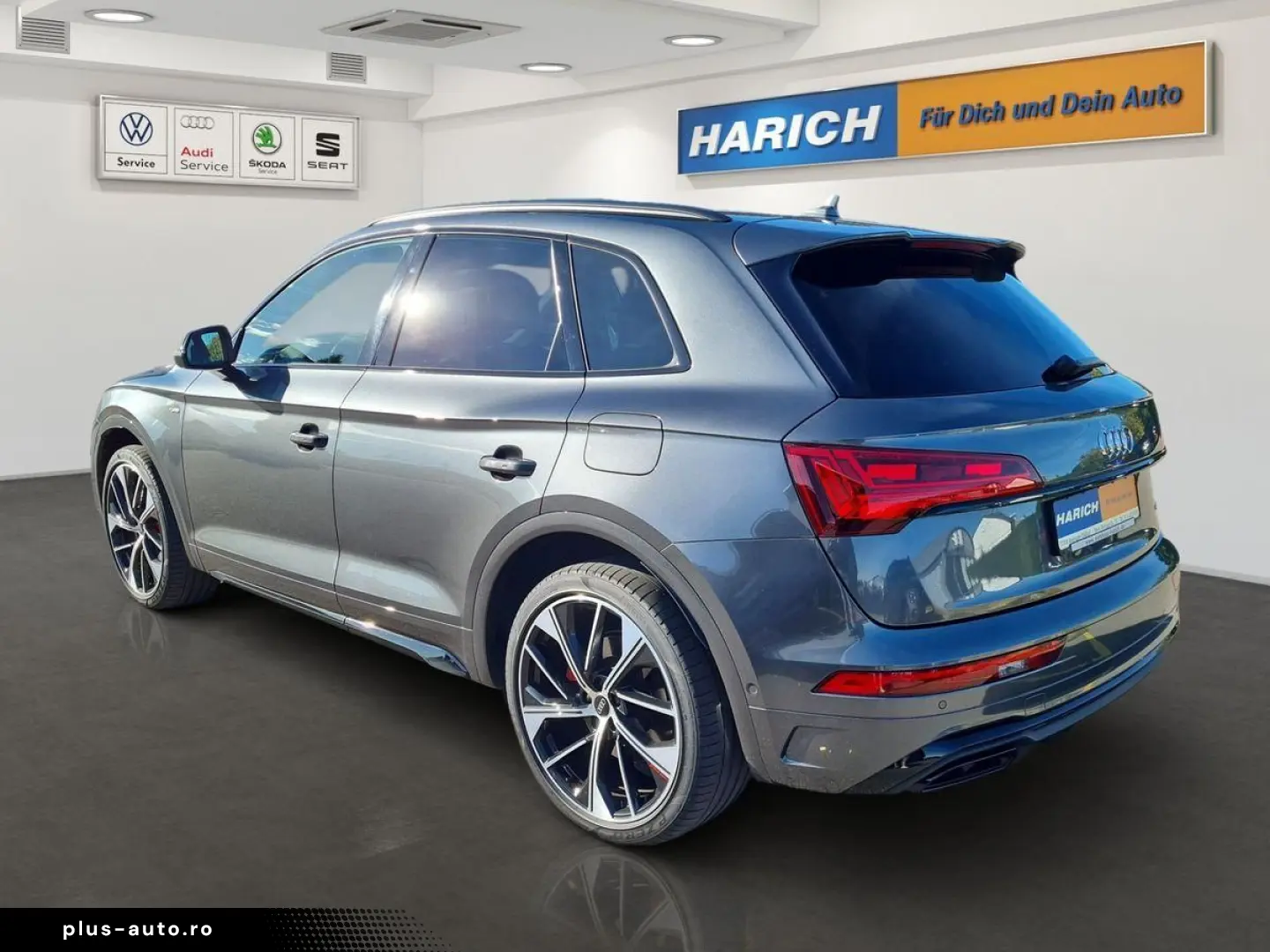 AUDI Q5 2.0TFSIe 50 quattro S line B&O Matrix 21  CAR