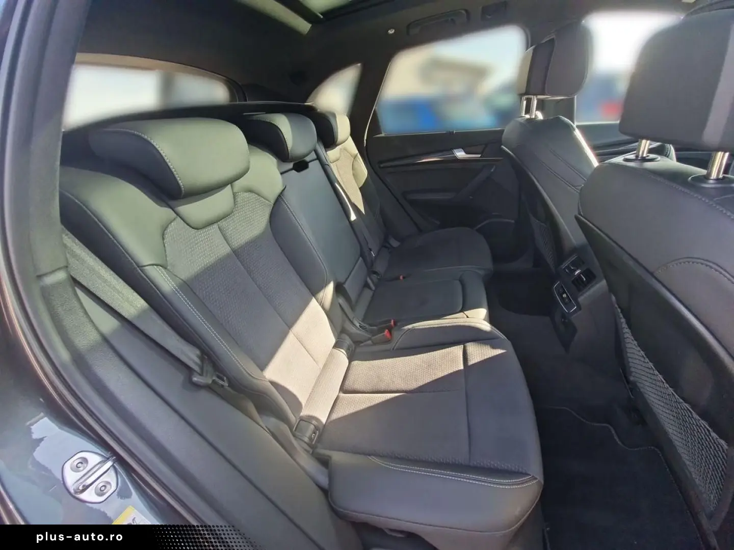 AUDI Q5 2.0TFSIe 50 quattro S line B&O Matrix 21  CAR