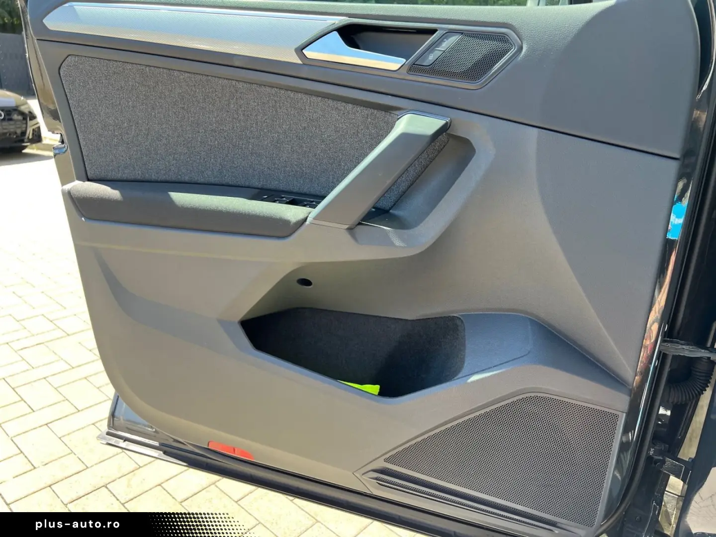 VW Tiguan 1.5 TSI DSG Move Navi ACC DAB  LED FrontA