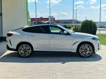 BMW X6 xDrive30d M Sport HUD Sky LED