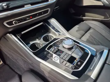BMW X6 xDrive30d M Sport HUD Sky LED