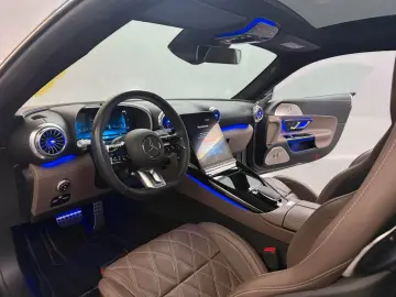 MERCEDES-BENZ AMG GT 63 4M
