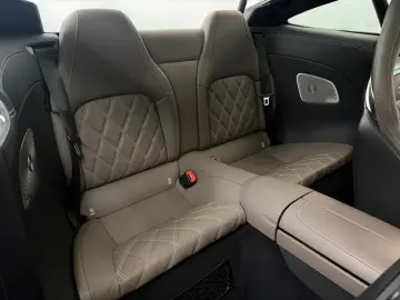 MERCEDES-BENZ AMG GT 63 4M