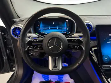 MERCEDES-BENZ AMG GT 63 4M