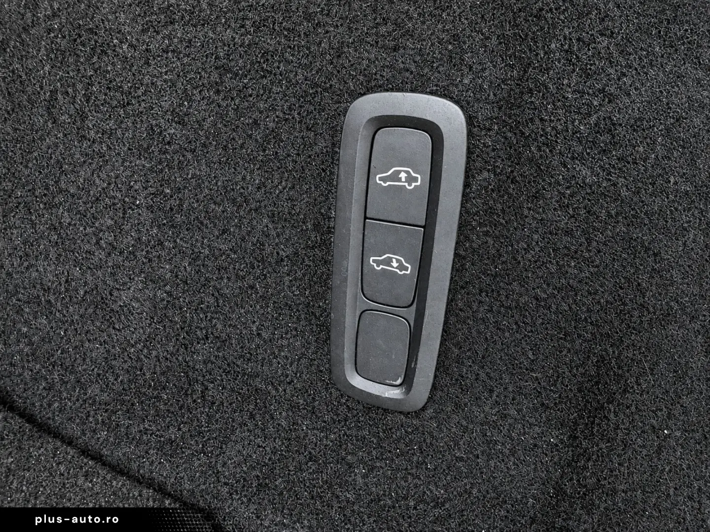 VOLVO XC60 T6 AWD Ultra BlackEdition FourC Massage B&W