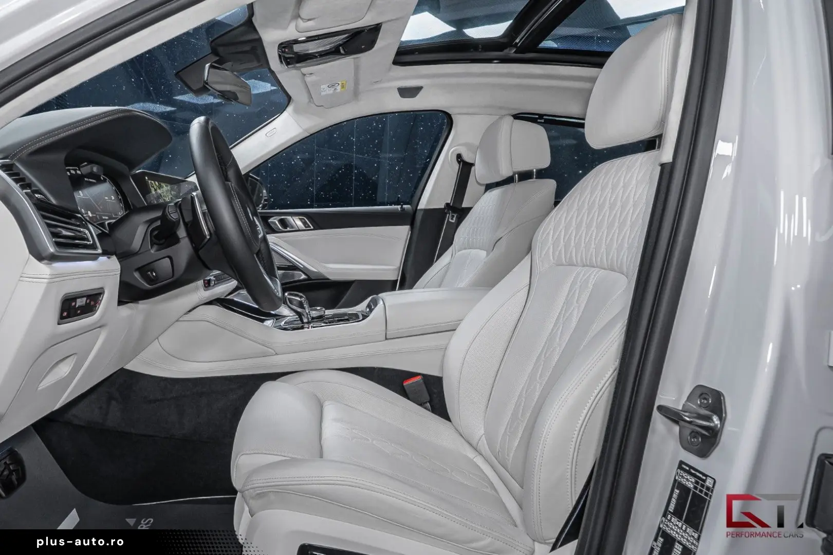 BMW X6 M50i Ultimate B&W Pano Sky 22  DAP Merino Tow