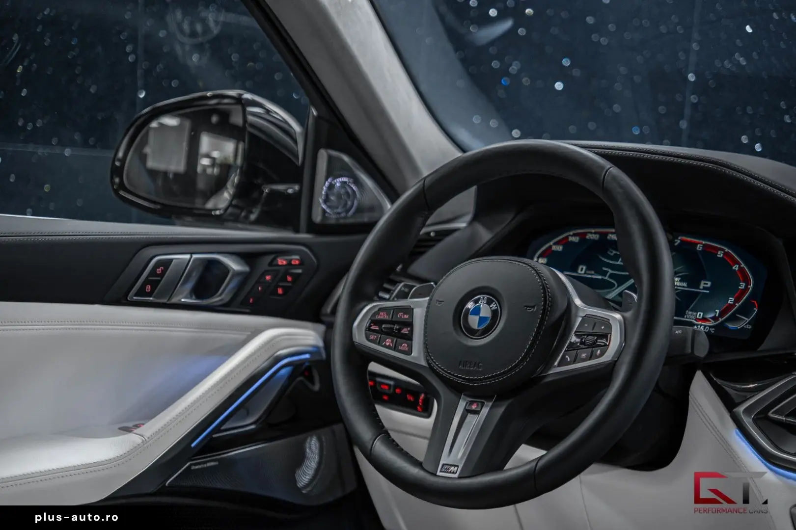 BMW X6 M50i Ultimate B&W Pano Sky 22  DAP Merino Tow
