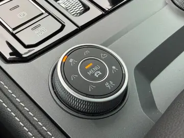 VW Touareg 3.0 TSI 4Motion R  NACHT 360 AHK PANO