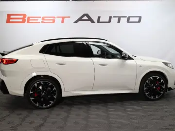 BMW X2 M35 i xDrive H&K AHK