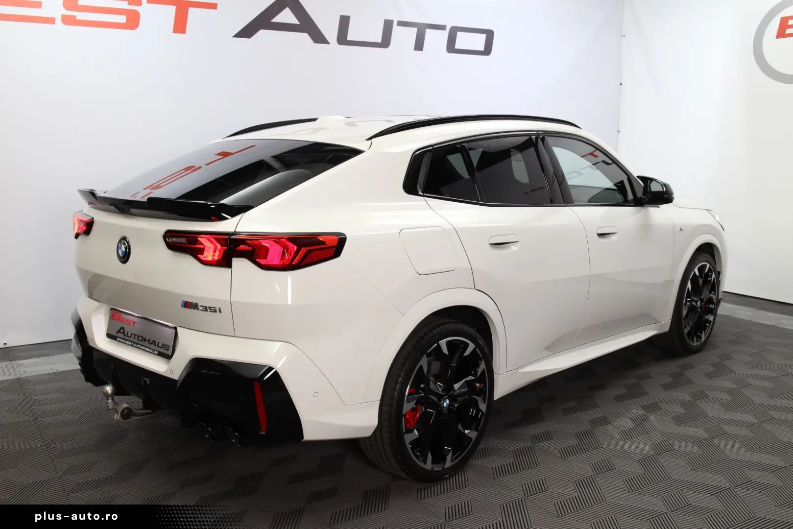 BMW X2 M35 i xDrive H&K AHK
