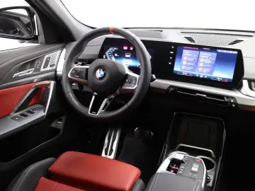 BMW X2 M35 i xDrive H&K AHK
