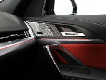 BMW X2 M35 i xDrive H&K AHK
