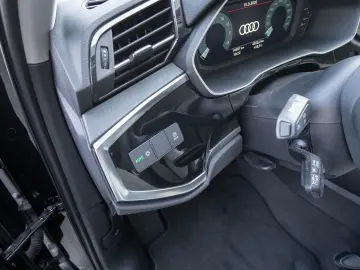 Audi Q3 Sportback interior Bej