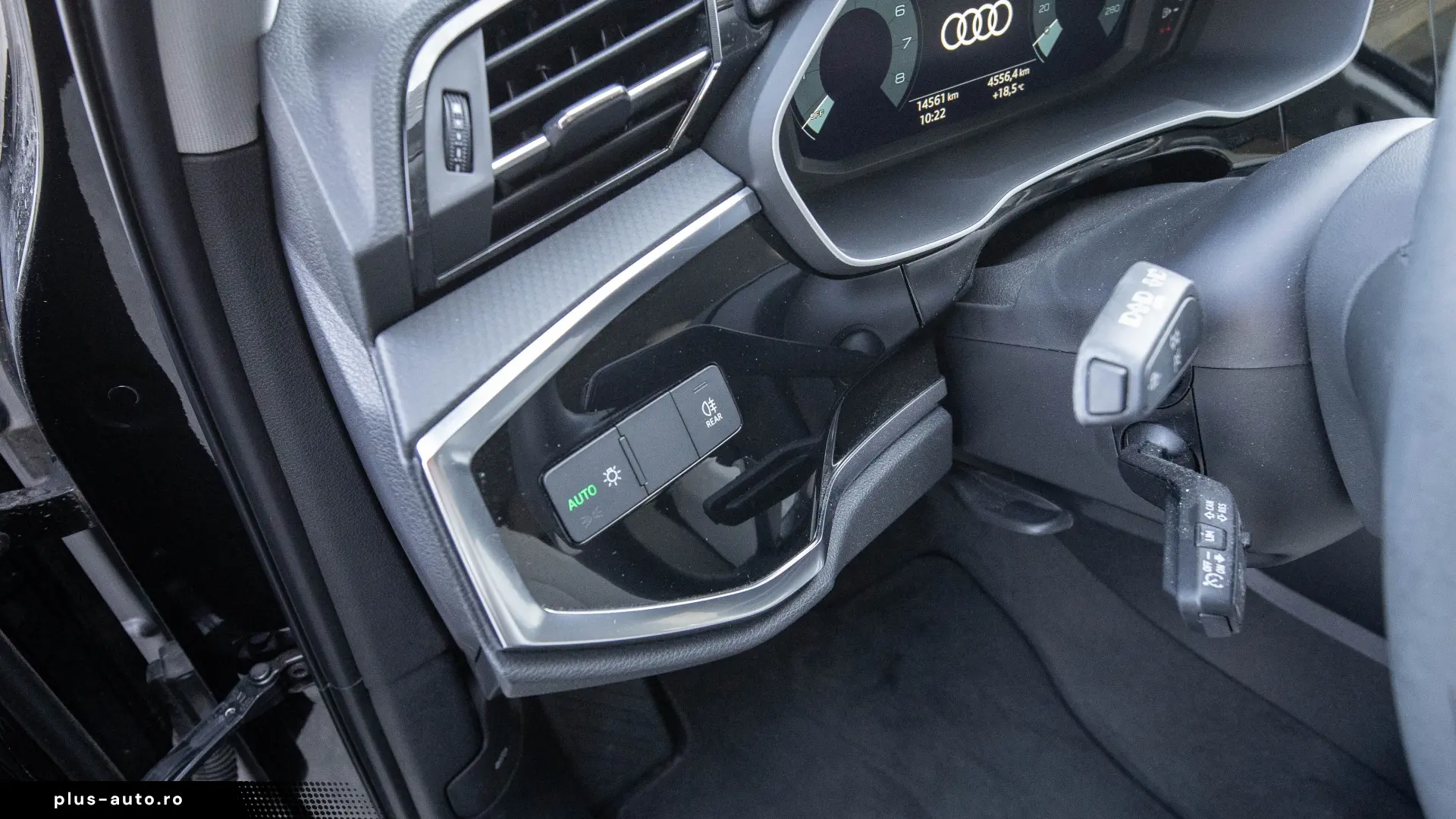 Audi Q3 Sportback interior Bej
