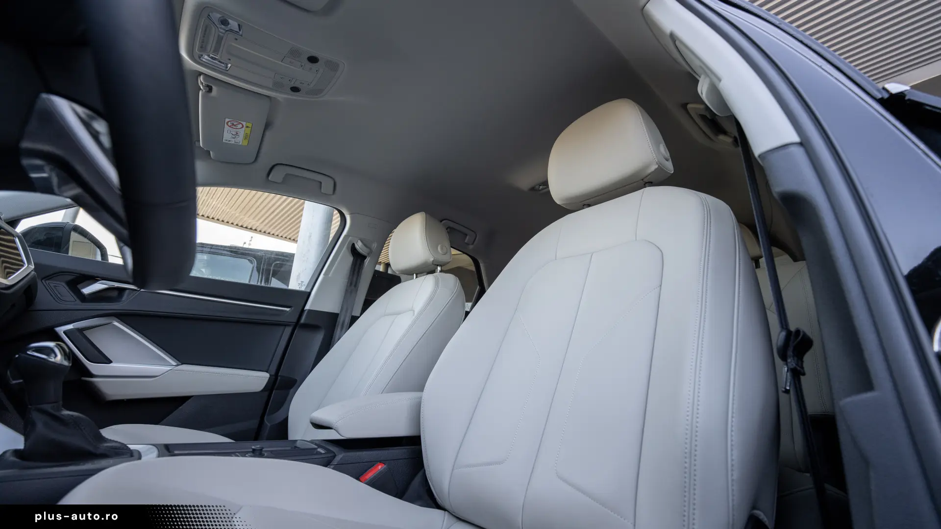Audi Q3 Sportback interior Bej