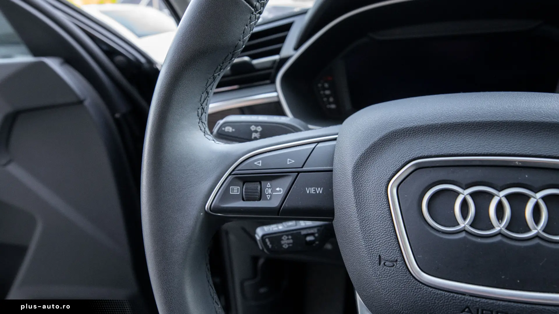 Audi Q3 Sportback interior Bej