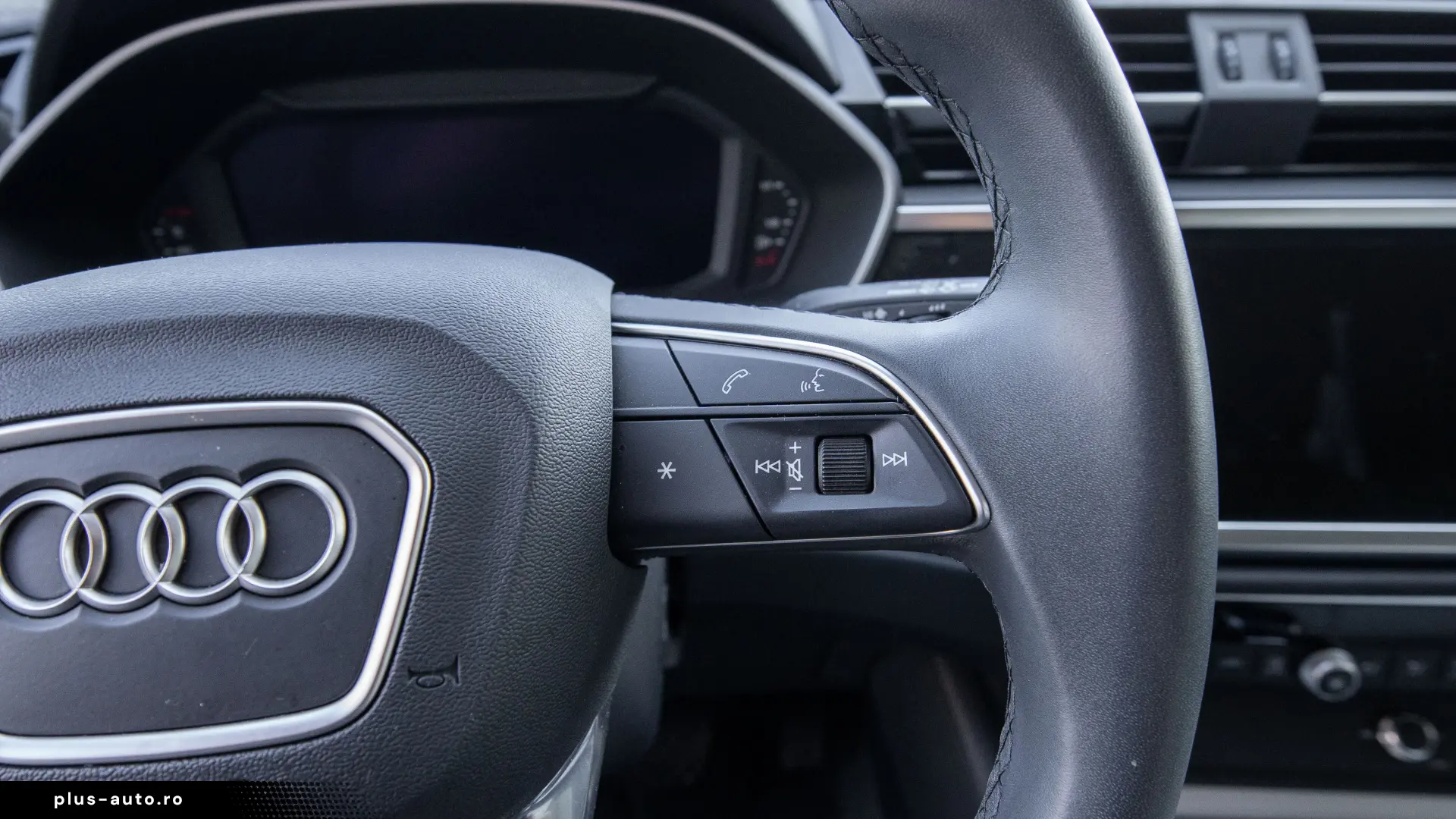 Audi Q3 Sportback interior Bej
