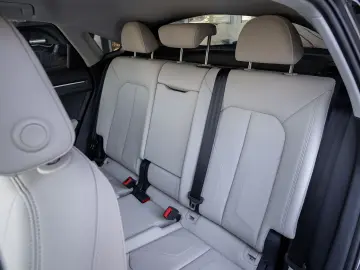 Audi Q3 Sportback interior Bej