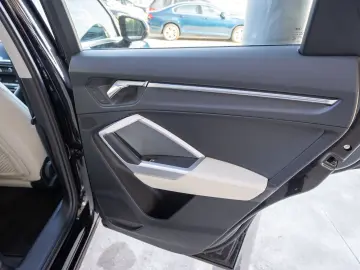 Audi Q3 Sportback interior Bej