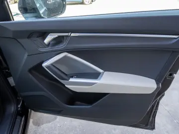Audi Q3 Sportback interior Bej