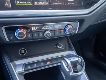 Audi Q3 Sportback interior Bej