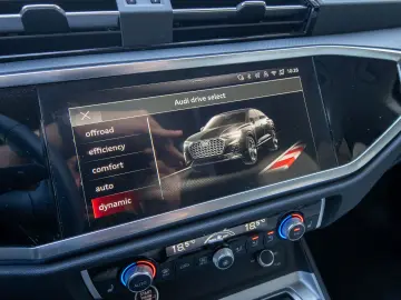 Audi Q3 Sportback interior Bej