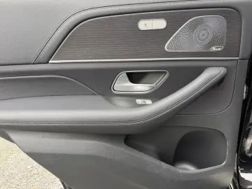 MERCEDES-BENZ GLE 450 d 4M AMG PANO SITZKLIMA AIRMAT…